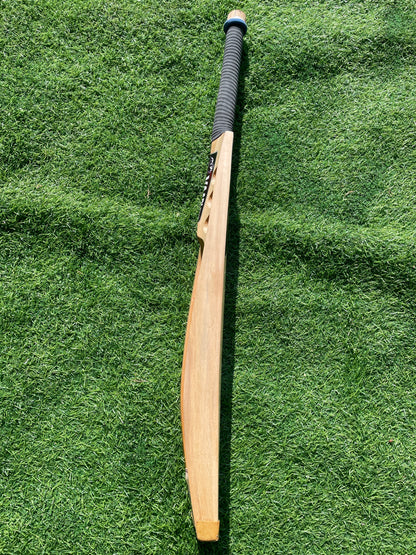 VAADI SPORTS KARTOOS UPPER BLADE DIAMOND CUT (GOLD EDITION) - HARD TENNIS BAT