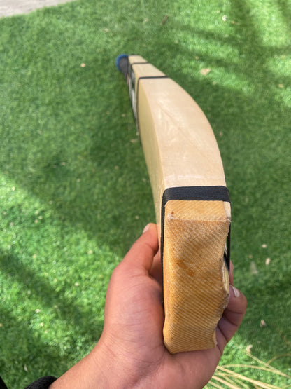 VAADI SPORTS KARTOOS FLAT BLADE DIAMOND CUT (GOLD EDITION) - HARD TENNIS BAT