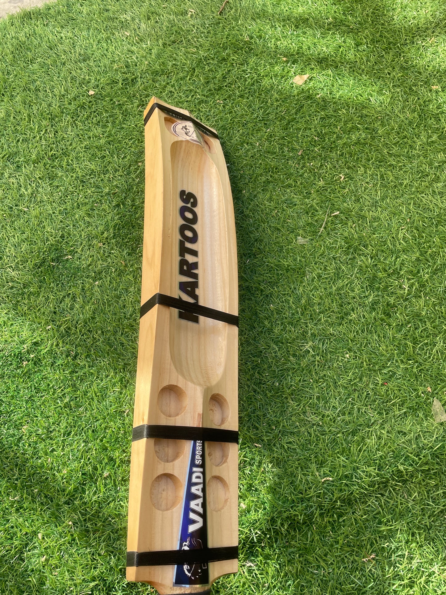VAADI SPORTS KARTOOS FLAT BLADE DIAMOND CUT (GOLD EDITION) - HARD TENNIS BAT