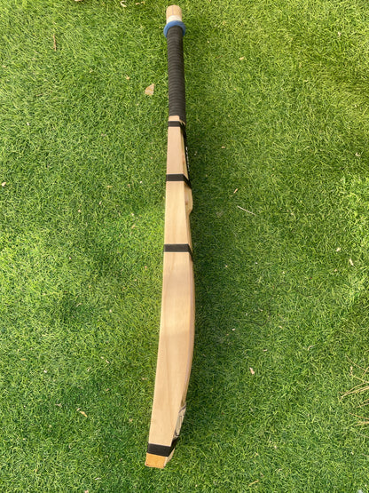 VAADI SPORTS KARTOOS FLAT BLADE DIAMOND CUT (GOLD EDITION) - HARD TENNIS BAT